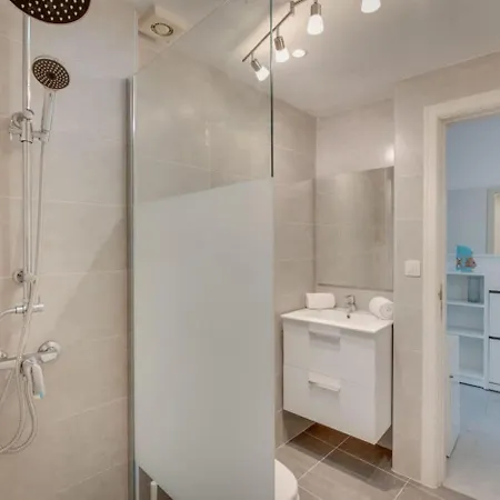 Apartament Aan Zee - Airco - Verwarmde Zwembaden *
